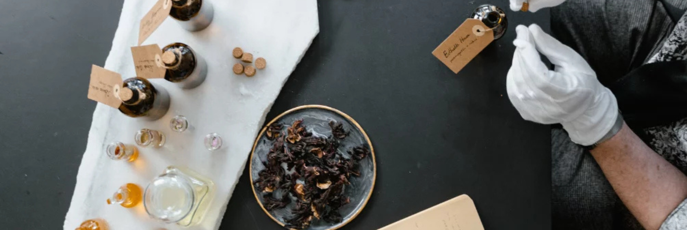 UFI ou Non-UFI : Tout ce qu’il faut savoir pour choisir tes parfums en toute sérénité