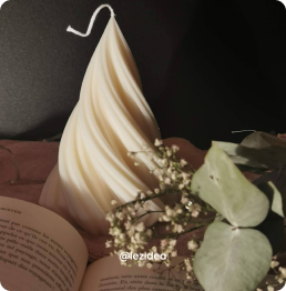 Bougie décorative blanche